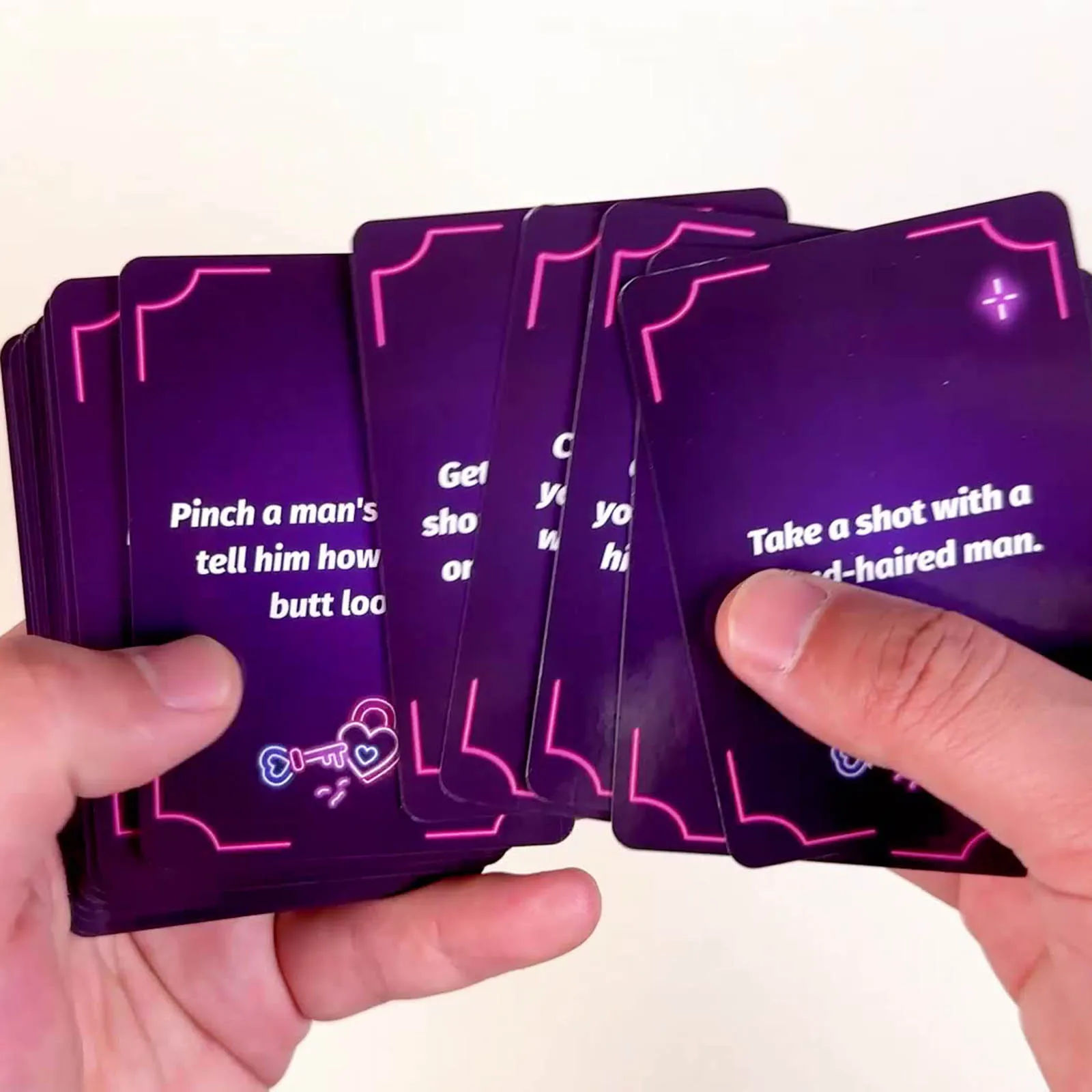 

50 шахматных и карточных игр, игрушки для девочек, ночная тема, настольные игры, карты, женские друзья, сбор развлечений, интерактивные забавные карты