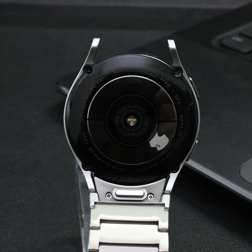 Bracciale in titanio senza spazi vuoti per Samsung Galaxy Watch 6 5 4 40mm 44mm cinturino con estremità curva di lusso per Samsung Galaxy FE 6/4 cinturino classico