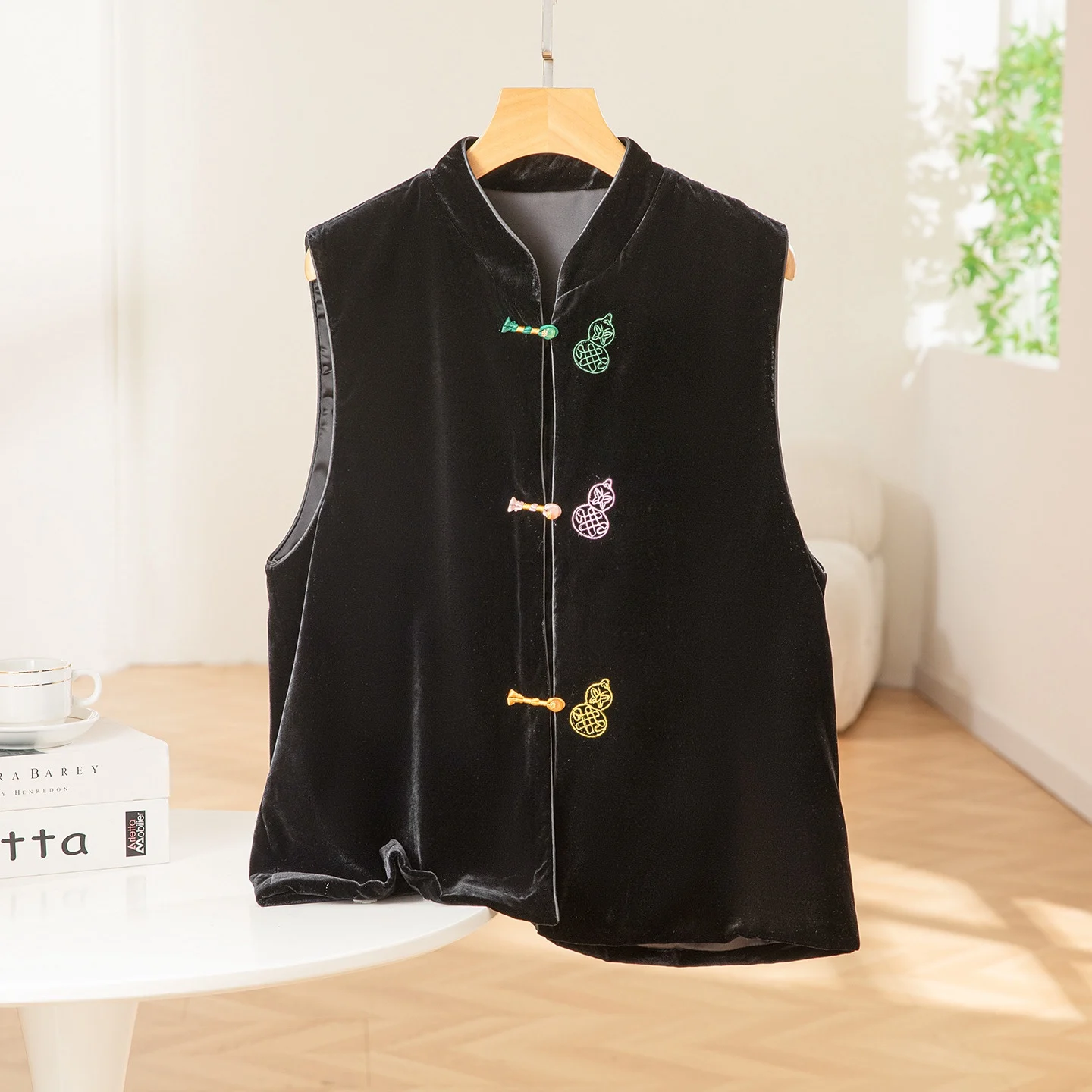 Winsleter-Bottom 100% vera seta elegante gilet di velluto, ricamo stand, gilet da donna con temperamento retrò, autunno 2025 C5O810CC