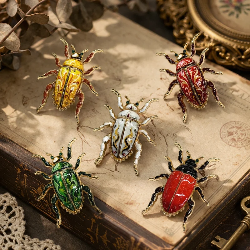Broche Elegante de Escaravelho - Vintage Fashion Bug avaliação e preço
