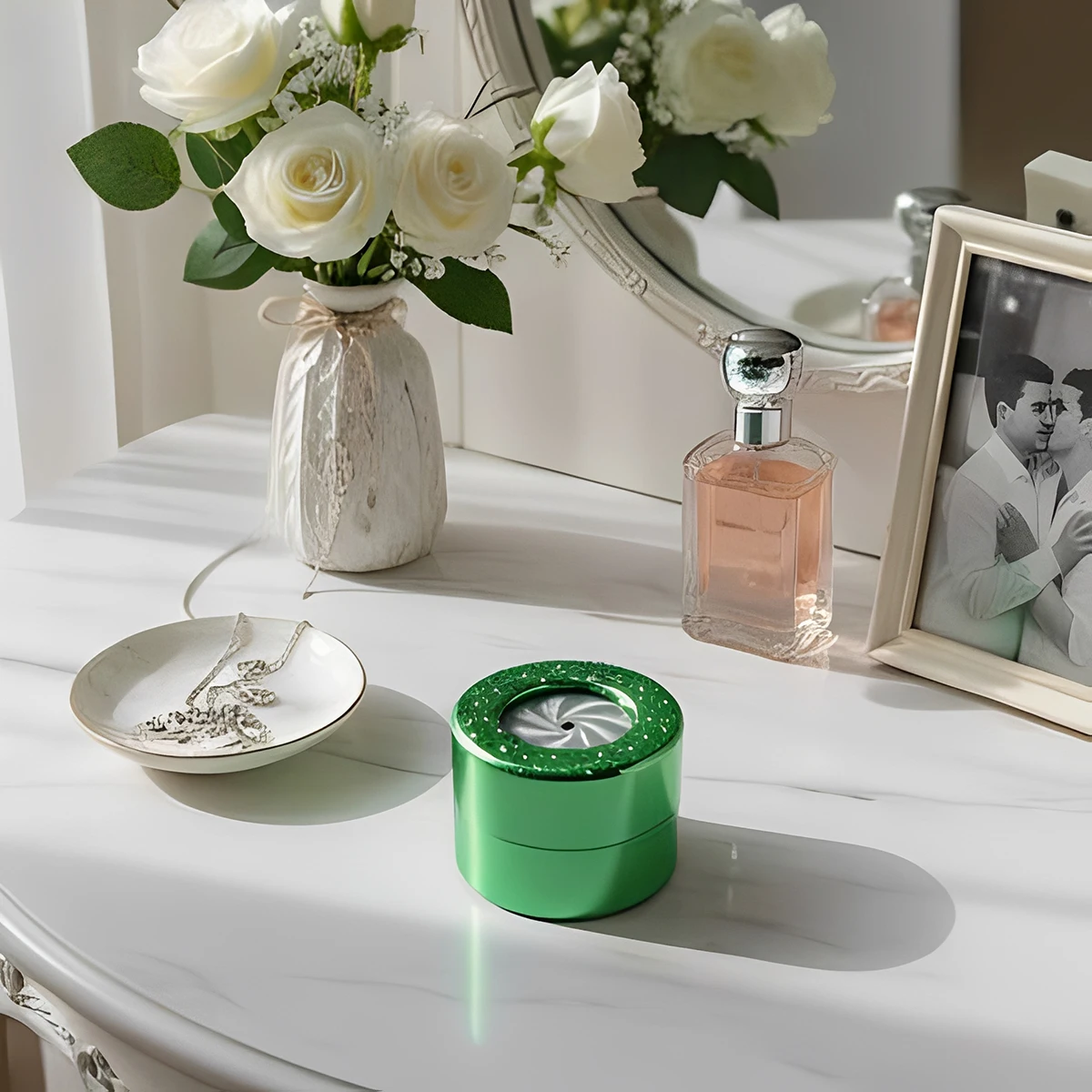 Creative Rotating Lift Ring Box for Premium Jewellery Storage
