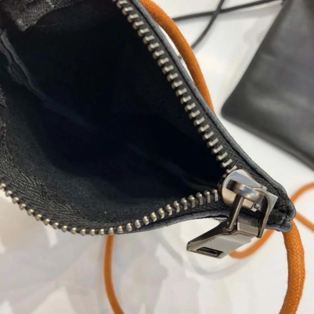 Small Genuine Leather Phone Purse Bag 100% Cowhide Leather Shoulder Bag Mini Women Crossbody Multi Purpose Trendy Purse