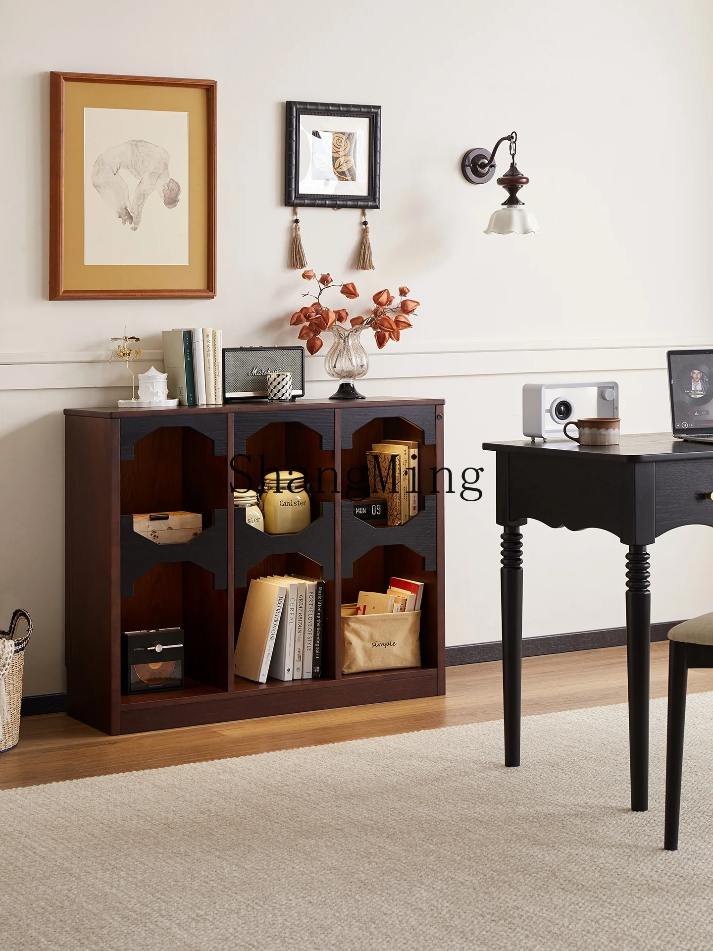 

CL Retro Solid Wood Living Room Half-Wall TV Cabinet Integrated Floor Storage Combination Low Bookshelf