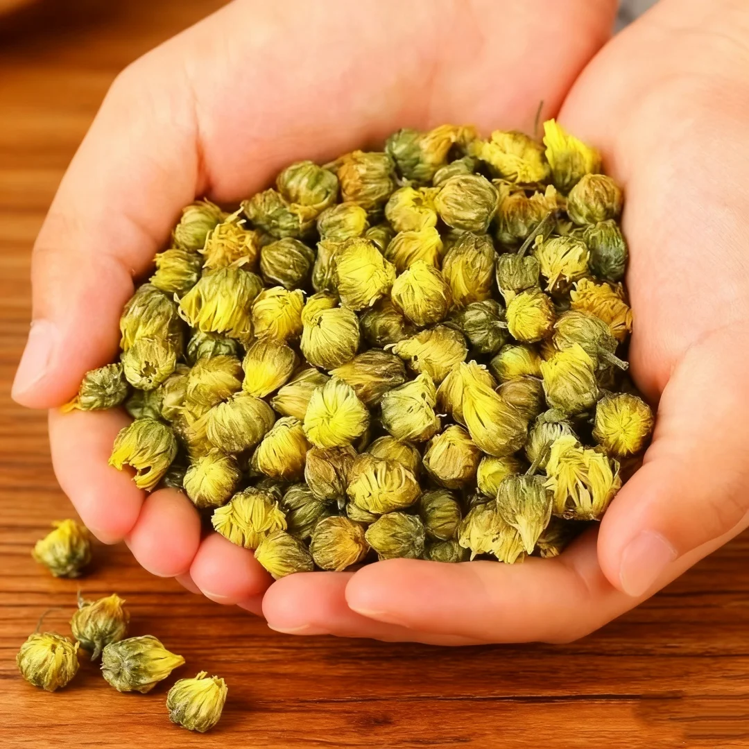 

Premium Natural Dry Chrysanthemum Buds for Soap & Candle Making Mix Dry Flower Home Decor Wedding Centerpiece Party Accents