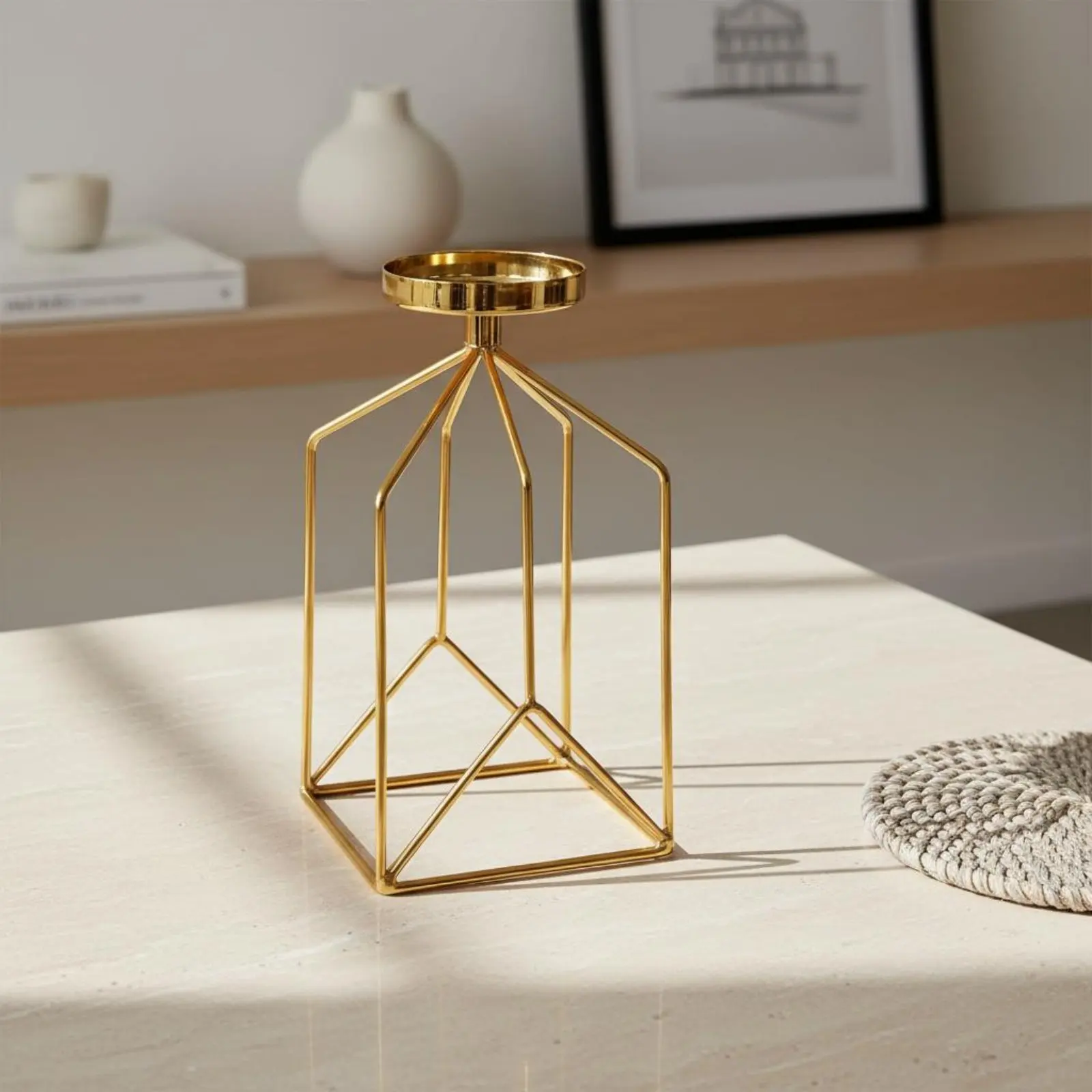 Iron Art Candle Holder Minimalist Nordic Design Candlestick Nordic Design Table Centerpiece Freestanding Wireframe Candle Stand view 2