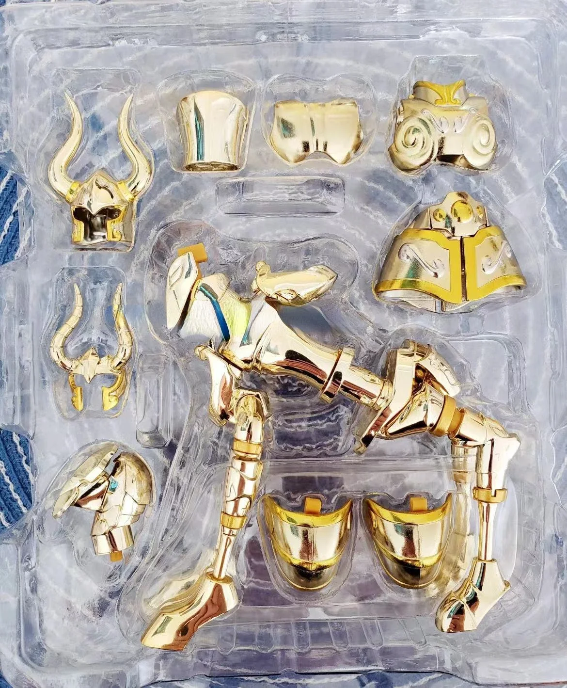 

В наличии Bandai Saint Seiya, натуральная мифическая Saint ткань, бывшая Shura Goat, ПВХ, анимационная фигурка, модель, игрушка в подарок