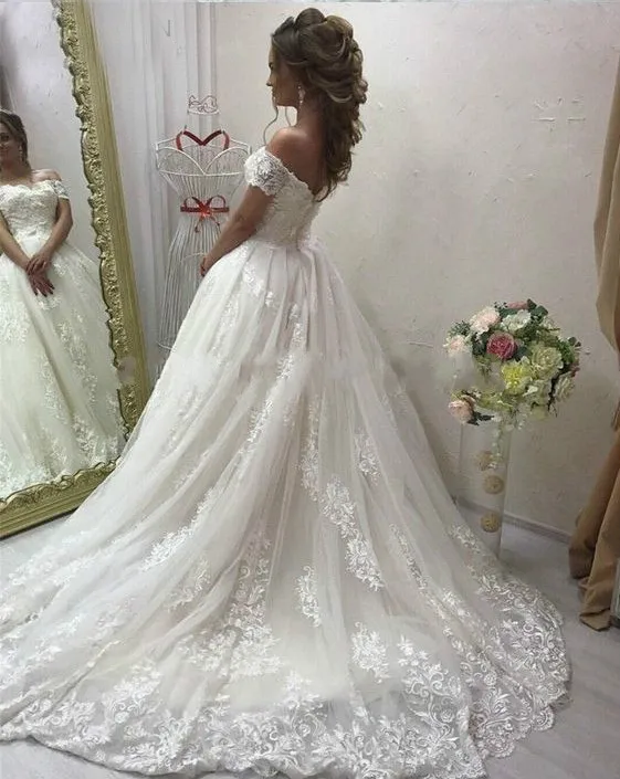 Robe De mariée Vintage à épaules dénudées, grande taille, avec des appliques, traine, luxe, 2022