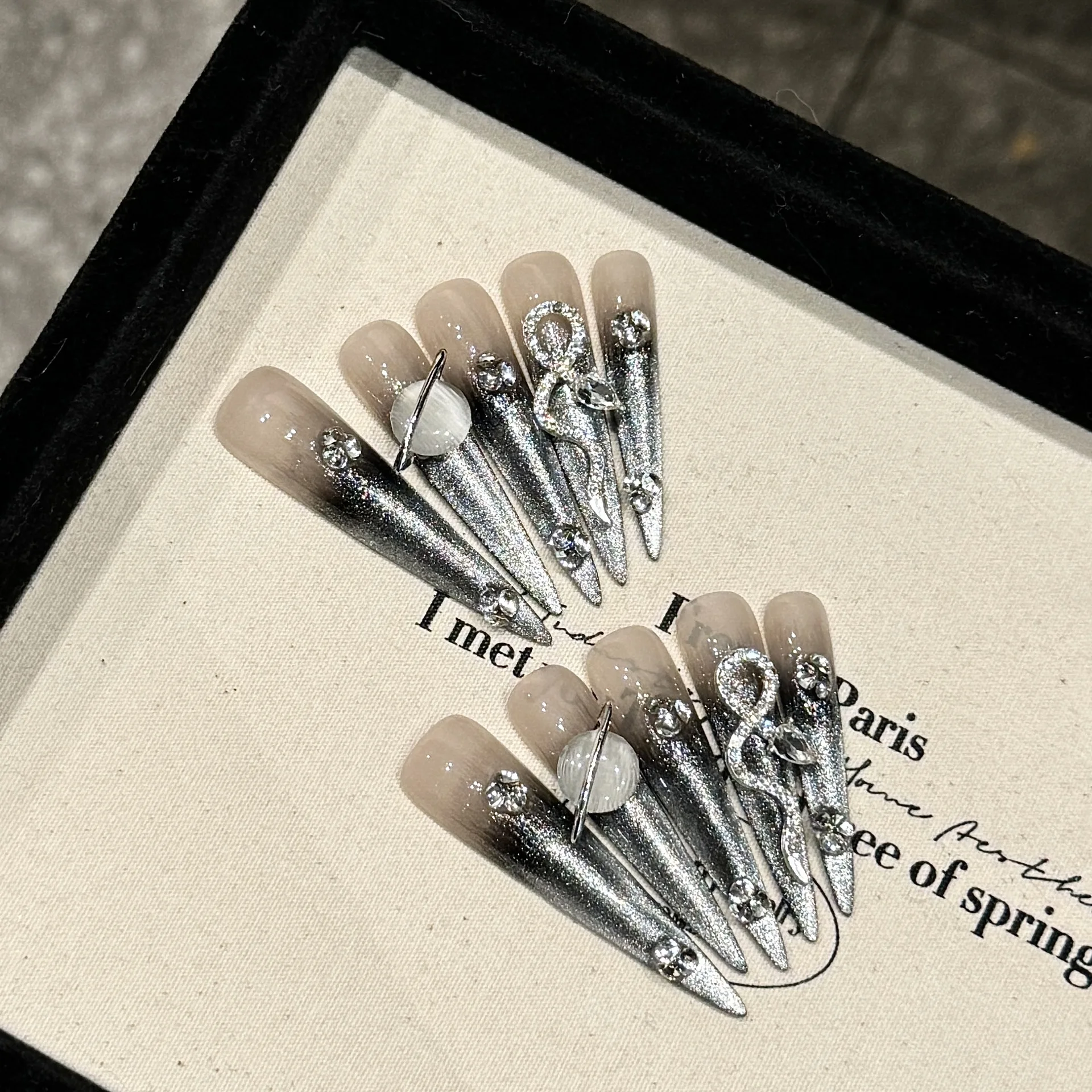 

3D Heavy Industry Planet Handmade Fake Nails Y2k Silver Flash Gradient Press On Nails Super Long False Nails Stiletto Wearable