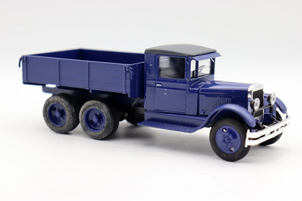 Nuovo modello pressofuso di auto giocattolo in scala 1/43 ZIS-6 Flatboard Truck urss per regalo di raccolta