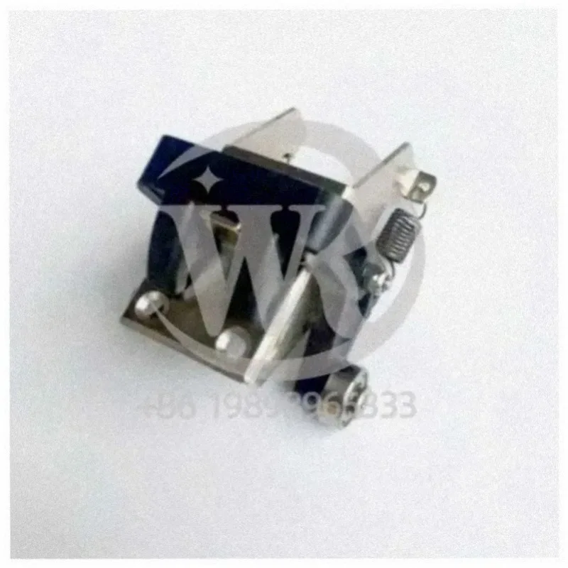 Aster Parts Book Clamp Threading Machine Lockstitch Machine Trolley Duck Lockstitch Machine Belt Book Clamp