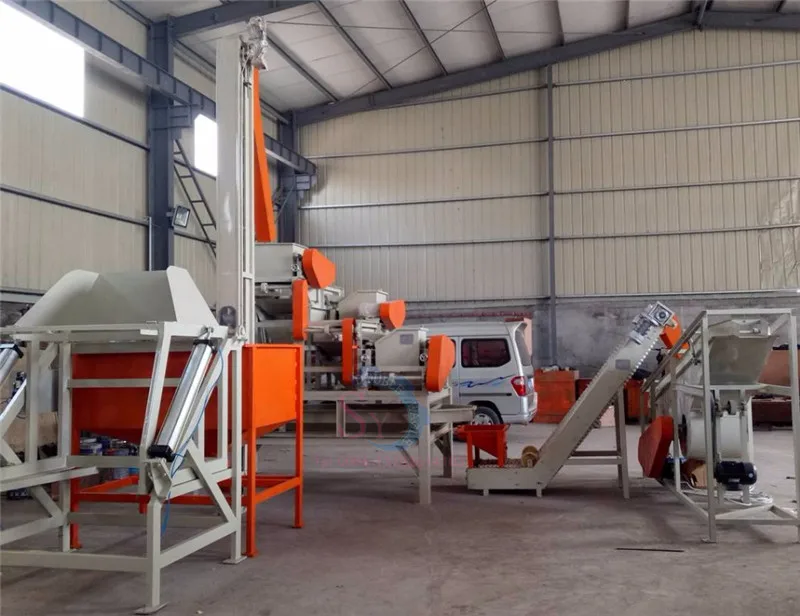 آلة تقشير راحة اللوز اللوز الرفيعة ذات ثلاثة مستويات أوتوماتيكية صناعية/خط إنتاج قصف وفحص قشرة الجوز