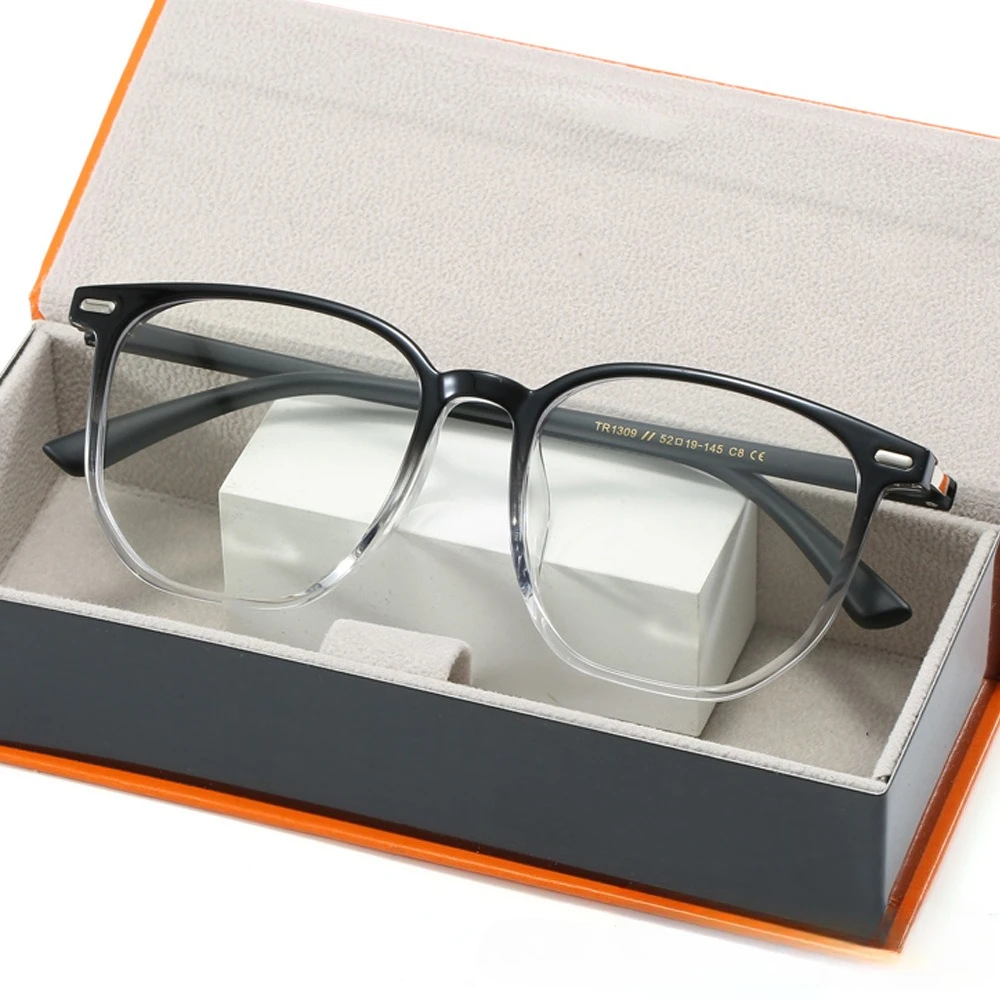 

​​2025 Large Frame High Quality Myopia Glasses, Ultra-Light Fashion Trend Small Face Unisex High Degree Compatible UV Protection