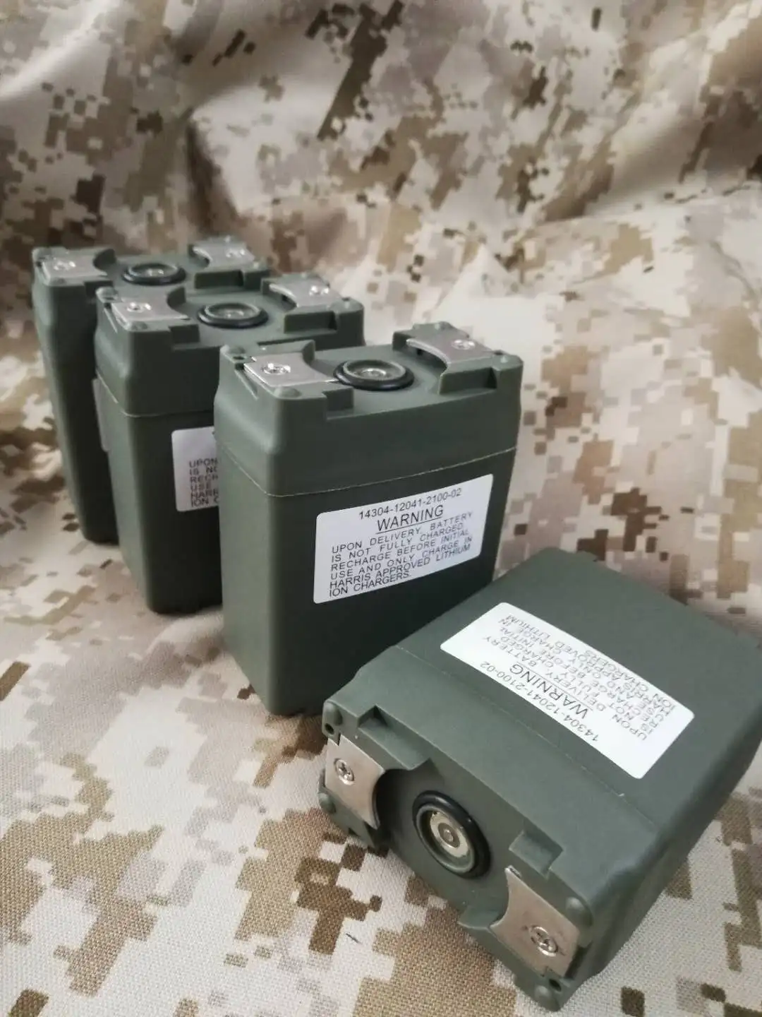 

Only Lithium Battery Box 8.4V Waterproof TCA152 PRC-152A Lithium Battery Case (without Battery)