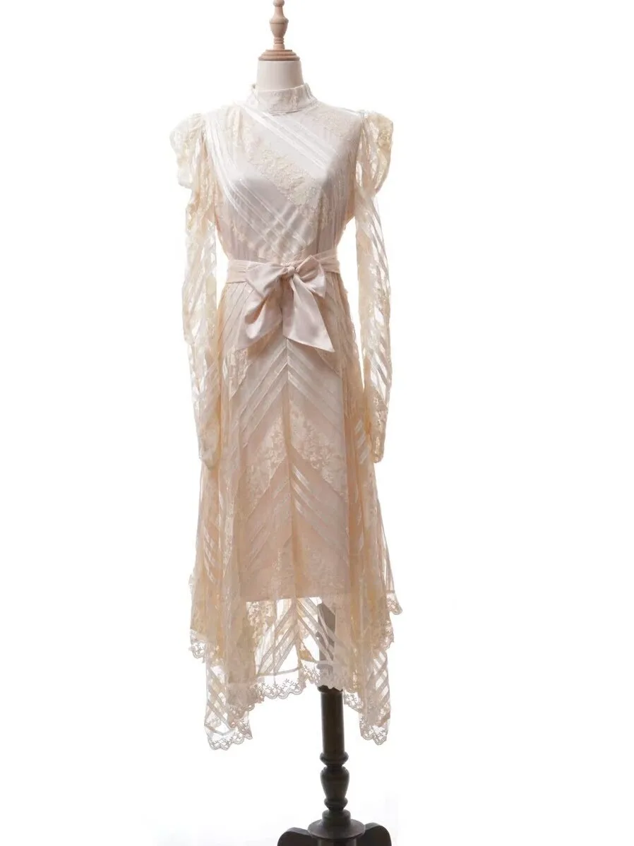 

Trendy Heavy Embelliment Asymmetrical Bubble Sve Dr Long Skirt Waist Cinch Lace Dr Slimming A-Line Gown