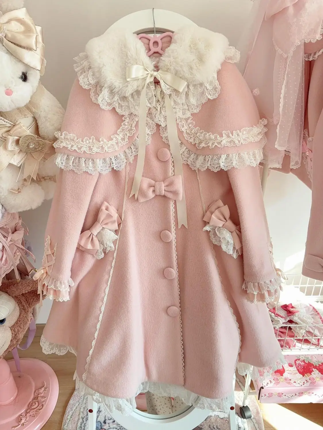 Japanese Lolita Ladies Coat Sweet and Fresh Kawaii Gentle Bow Lace Tweed Coat Autumn and Winter Daily Versatile Outerwear Jacket