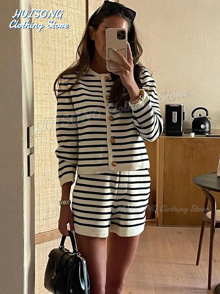 

2024 Striped Knit 2 Piece-Set Shorts Women Fashion Zebra Printed Cardigan And High Waist Patchwork Shorts Sets Knitwear Outfits