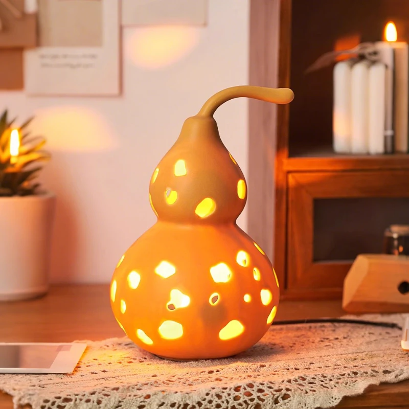 

Creative Home Decor Luminous Ceramic Gourd Living Room Bedroom Study Desk Decoration Halloween Gift Lucky Decorative Figurines