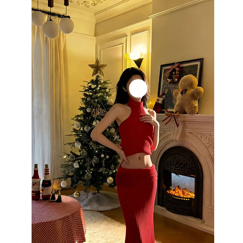 

Sexy Retro Autumn Winter Backless Slim Fit Neck Hanging Top Women's Fashion Set with Slimming Skirt High Waist Half Length
