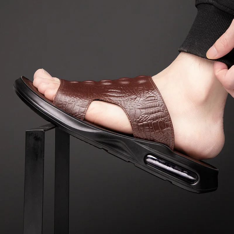 

Новая модная летняя мужская обувь, винтажные итальянские туфли на плоской подошве, повседневные нескользящие пляжные сандалии, шлепанцы из натуральной кожи, тапочки