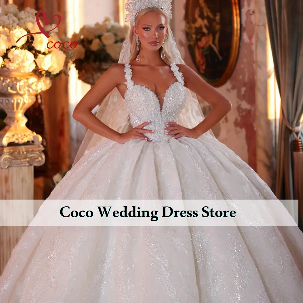 맞춤형 럭셔리 레이스 비딩 진주 자수 공주풍 볼 가운 웨딩 드레스 스파게티 스트랩 퍼피 브라이덜 가운