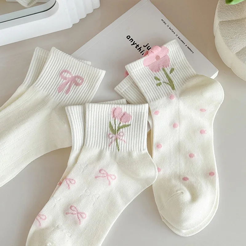 Exquisite sweet pink floral bow socks with soft elastic and breathable fabric suitable for women's casual daily wear or gift