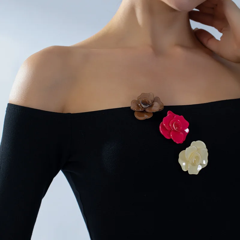 DIY accessories New acrylic fritillary style handmade flower brooch, retro versatile light luxury women's accessories corsage ba