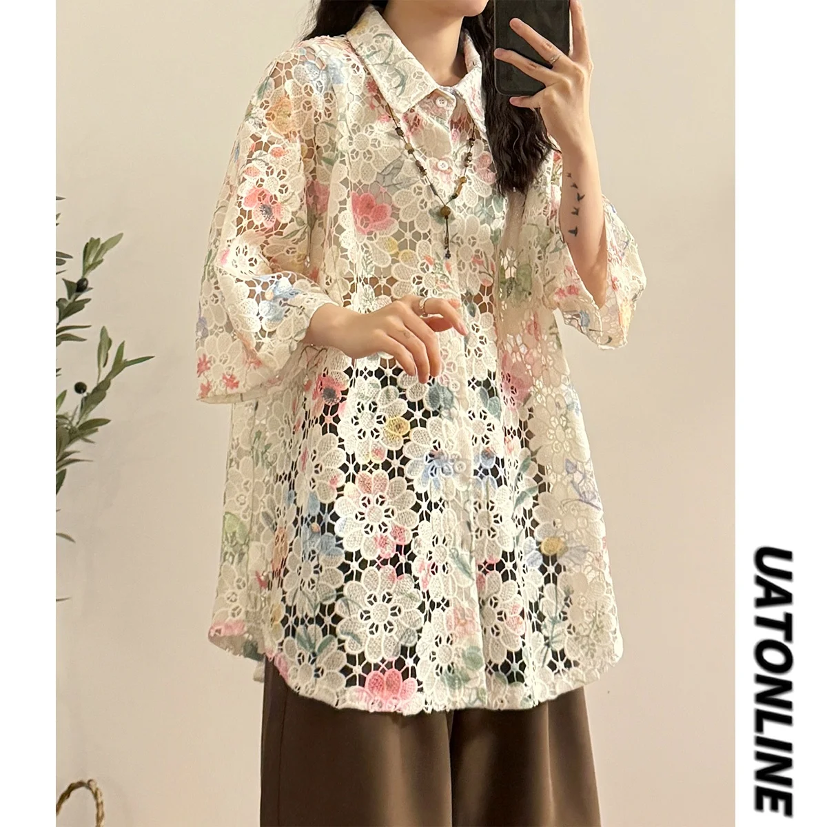 

UATONLINE2025 Summer New American Retro Design Large Flower Hollow Loose Short Sleeve Women's Shirt Street Style Loose Fit