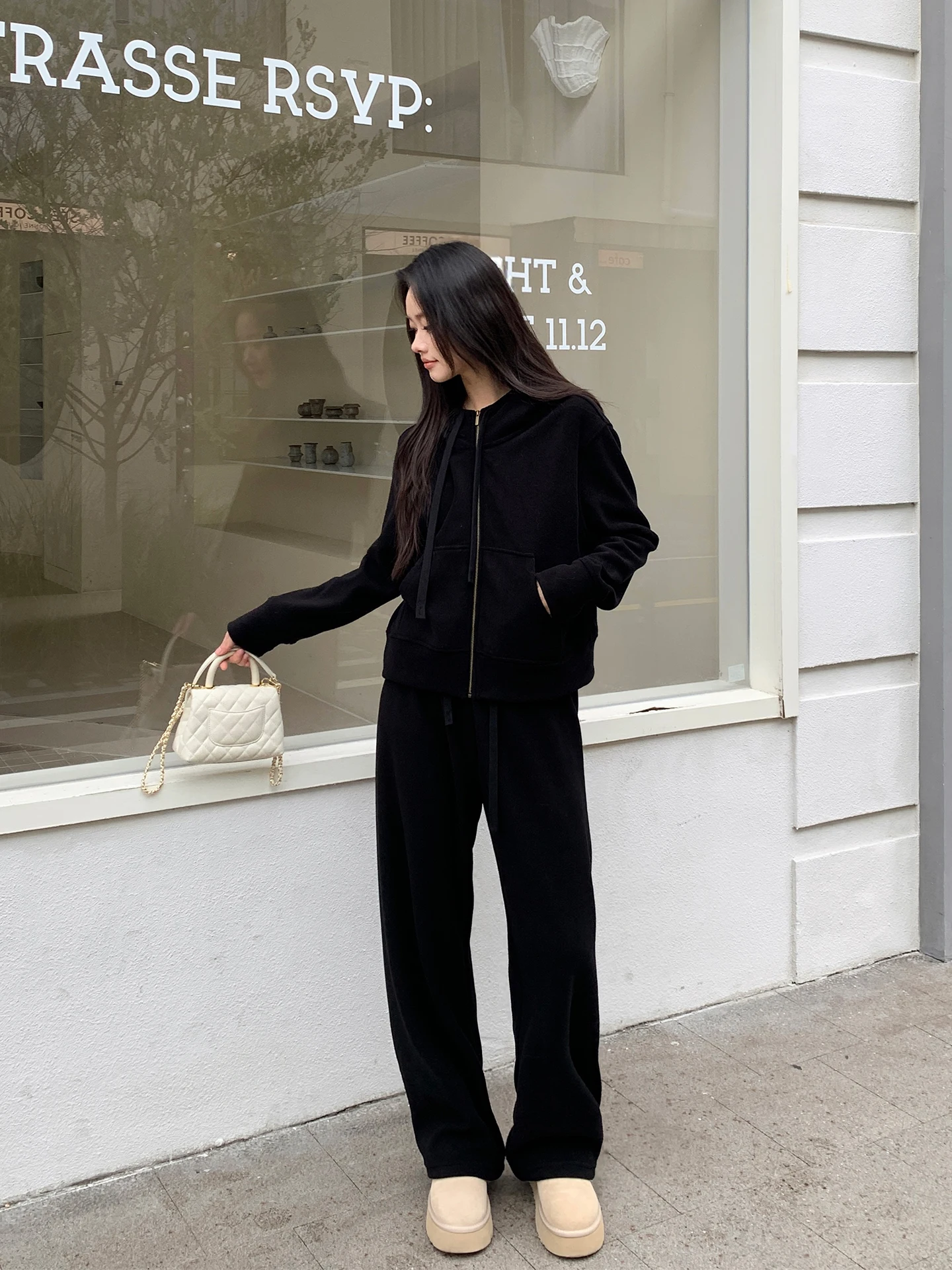 

Комплект из двух предметов: худи на флисовой подкладке и брюки от Laoyang Mespacozy – теплый, модный, свободный крой, на молнии, для женщин, зимний, повседневный, для похудения