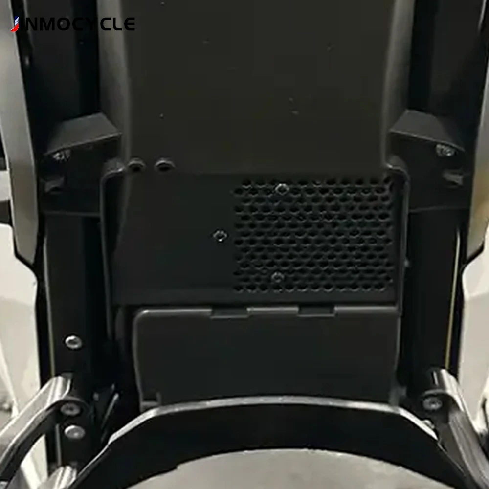 

For BMW S1000XR S1000 S 1000 XR TE M1000XR M1000 M 1000 XR 2020 - 2026 Voltage Regulator Rectifier Cover Guard Grille Protector