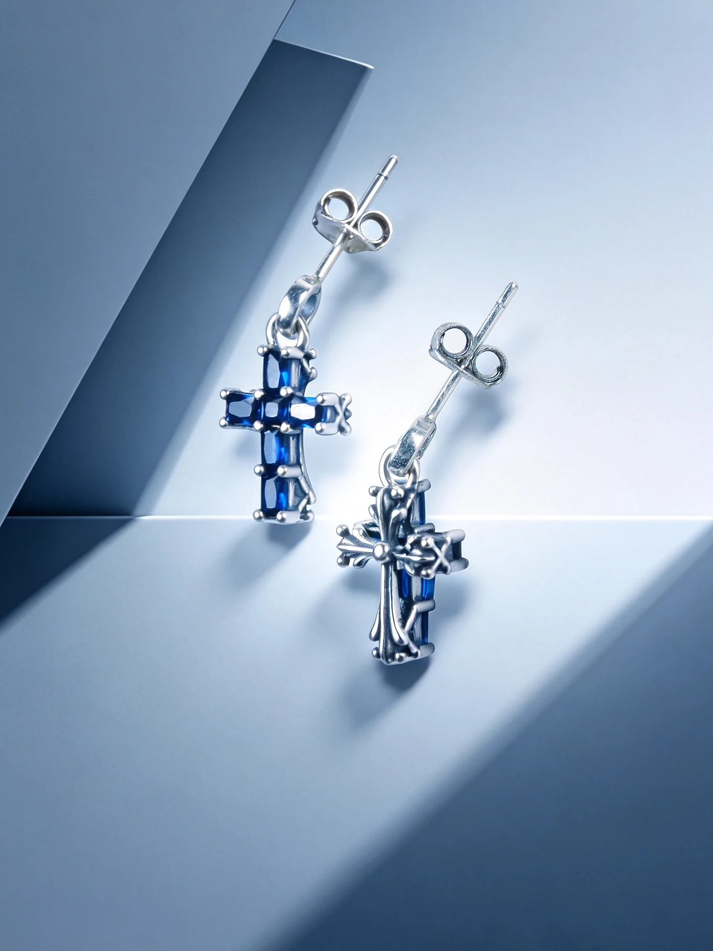 Yuki 925 Sterling Silver Cross Earrings Unisex Vintage 4 Yuki 925 Sterling Silver Cross Earrings Unisex Vintage