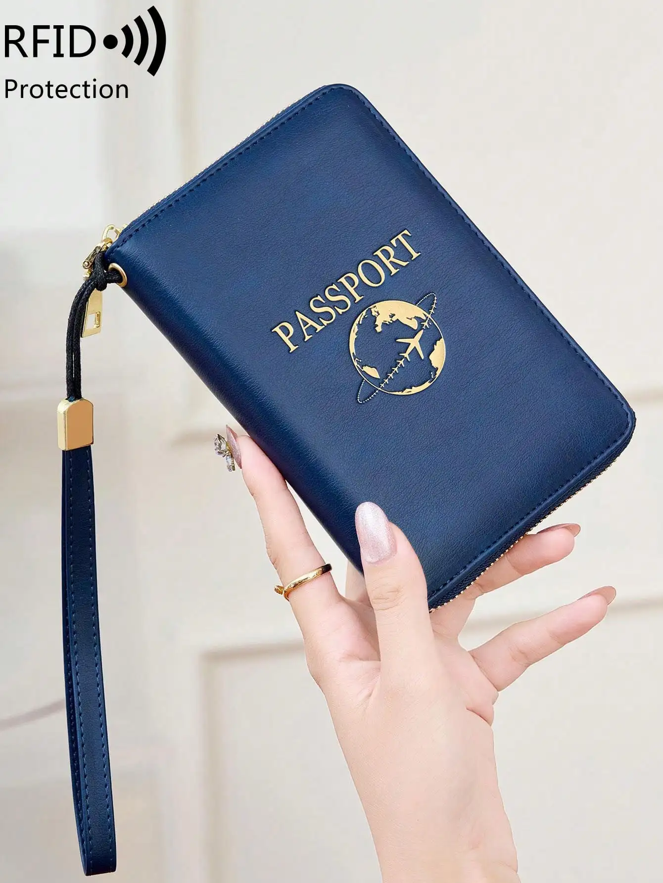 

Кошелек-обложка для паспорта MIYIN с RFID-защитой, карманом на молнии для карт и ремешком на запястье – незаменимый аксессуар для путешествий