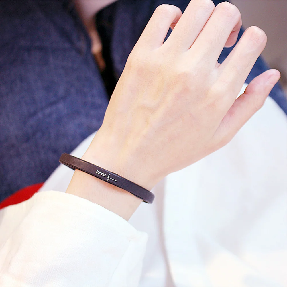 1 pezzo di cinturino in silicone, braccialetto sportivo alla moda, fibbia regolabile, comodo braccialetto multifunzionale elegante per coppie