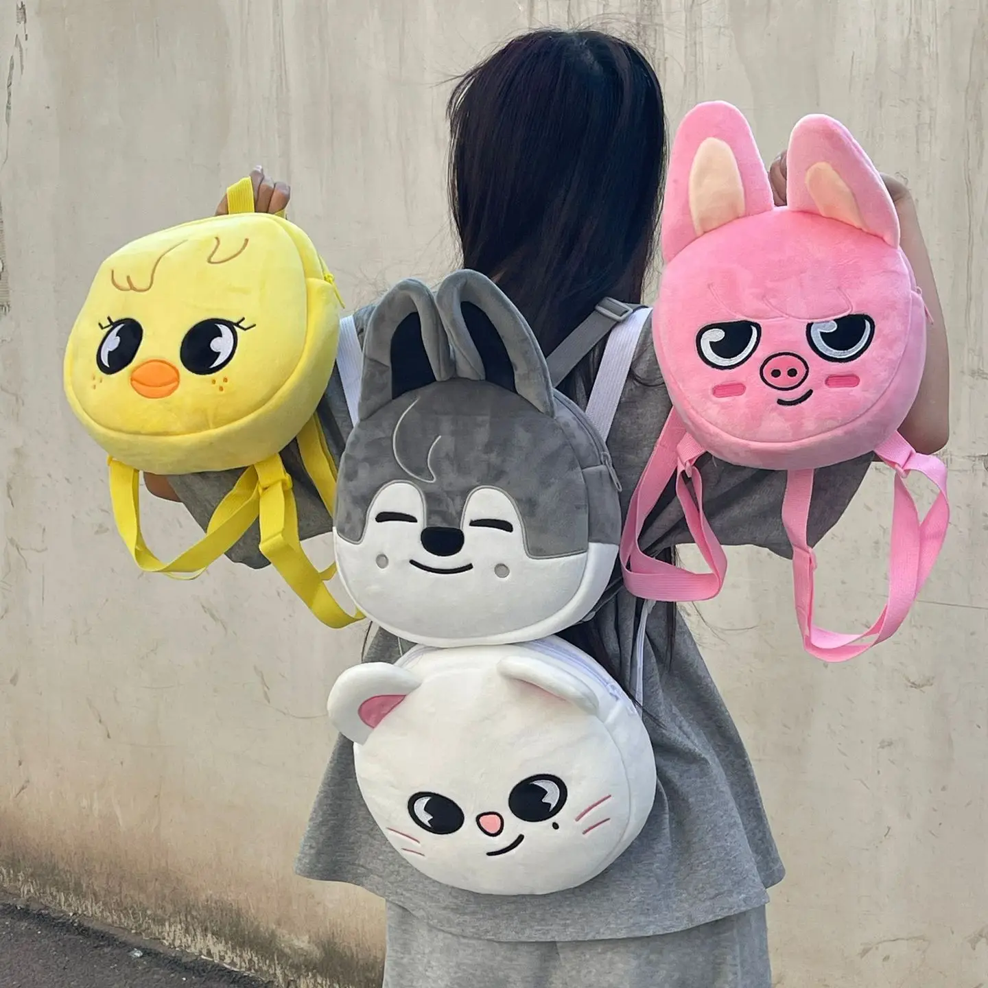 

KPOP Student Backpack Cartoon Animals Wolf Bear Pig Plush Toys Cute Stuffed Wolf Cat Fox Mini Backpack Plush Small Shoulder Bag