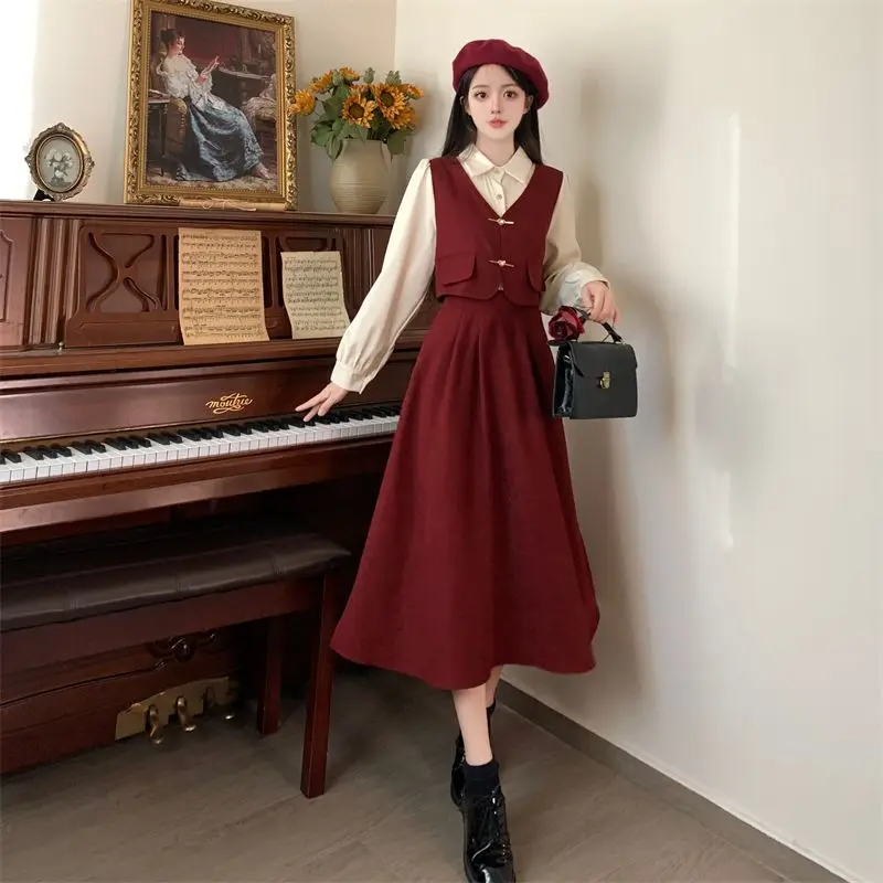 French Retro College Style Fake Two Piece Dress for Female Students Korean Version Loose Splicing Waist Slimming A-line Skirt