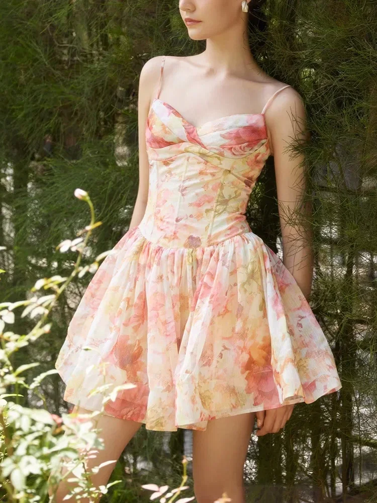 فستان GypsyLady مطبوع عليه زهور فستان قصير أنيق غير رسمي Strappy صيفي بدون أكمام بدون ظهر للنساء فساتين مكشكشة للحفلات