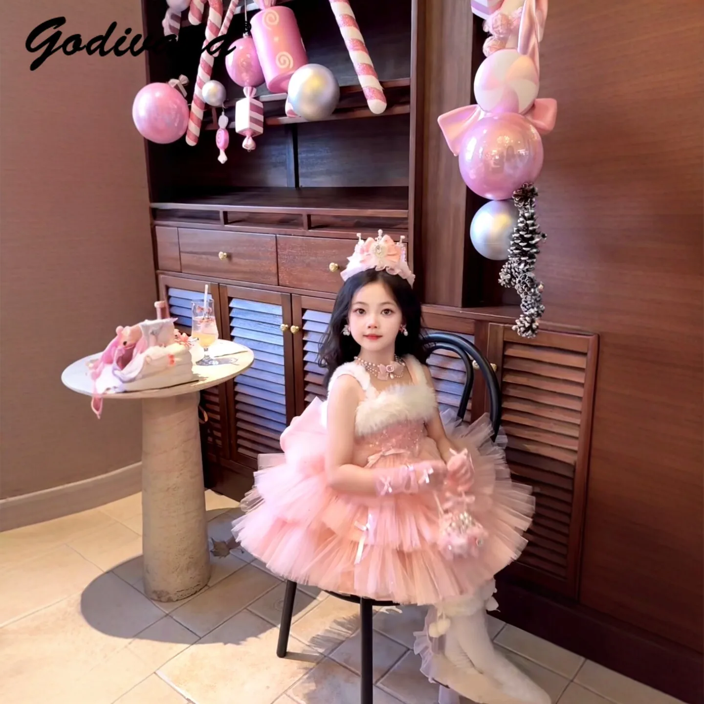 

Sweet Girls High End Luxury Princess Cake Tutu Dress Flower Girl Fashion Mesh Sequin Bow Birthday Party Performance Evening Gown