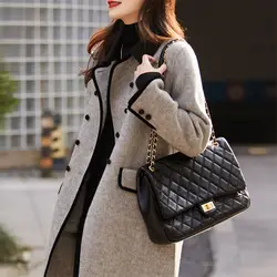 New Fashionable Contrasting Collar Woolen Coat with Slimming and Casual Plus Size Woolen Coat for Women