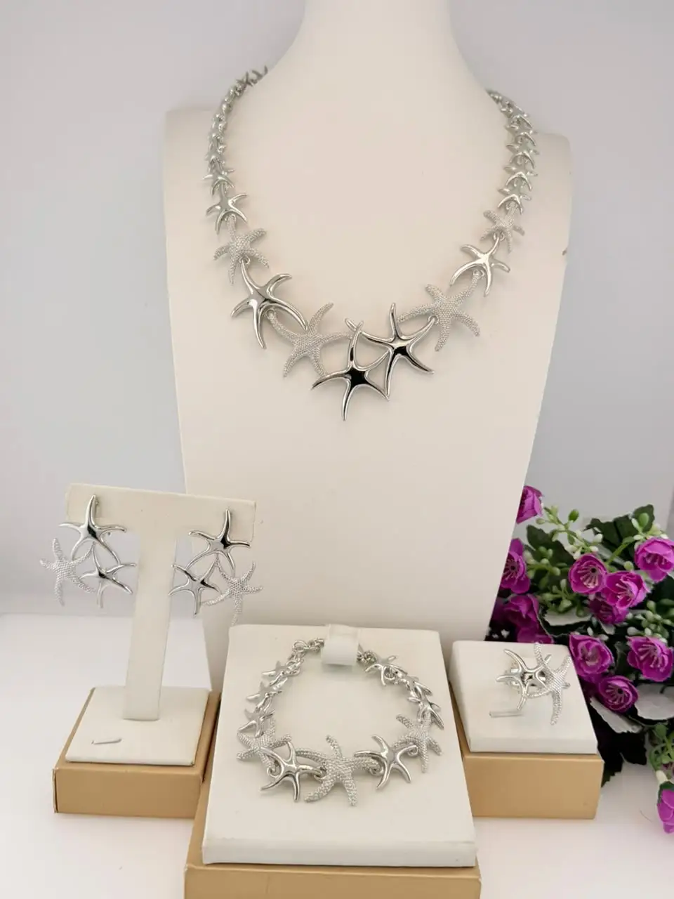 New In Starfish Jewelry Set Gold Plated Ocean Theme Necklace Earrings Bracelet Ring Women African Wedding Party Fashion Jewelry
