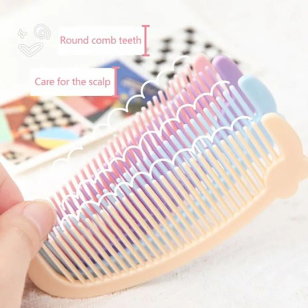 Cute Plastic Cartoon Love Mini Comb Cartoon Love Mini Children Baby Girl Hair Comb Wear Resistant Hair Comb