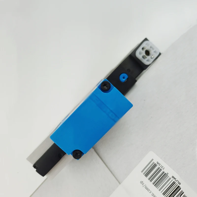 Solenoid valve Vacuum generator VADMI-140-LS-P 171059 VADMI-200-LS-P 171061 VADMI-300-LS-P 171063