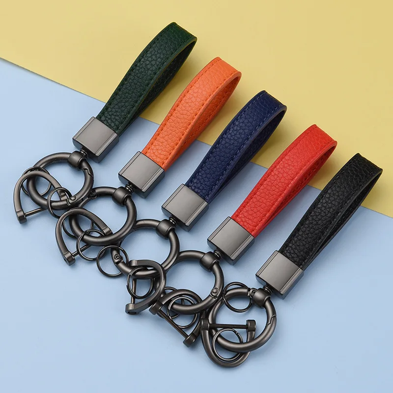 Leather Hand-woven Rope Keychain Pendant Creative Personality Car Chain Ring Men and Women Couples Schoolbag Pendant