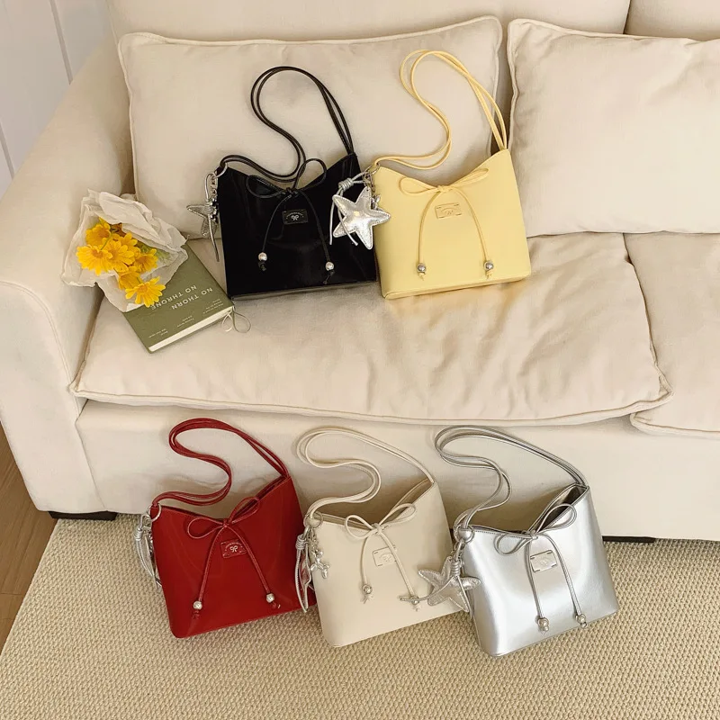 

Nanfeng Berry Red Brown Tote Bag | Women Summer 2025 New Vintage Red Handbag | Niche Design Shoulder Bag Casual Daily Shopping B
