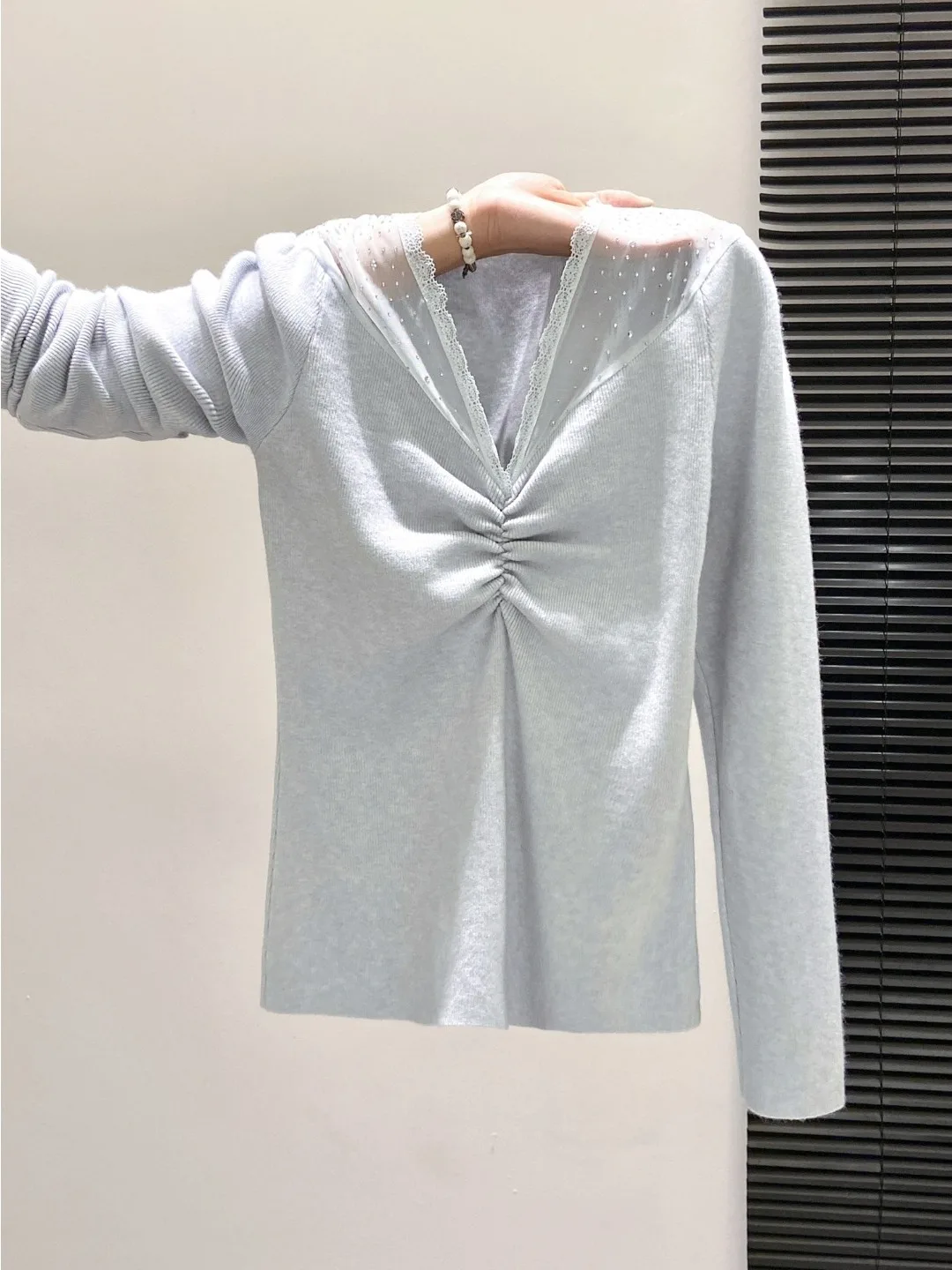 

Ele V-Ne Splice Knitted Top Women's Winter Slim Fit iny Tead Inner Wear Base irt Korean Sle Commute Faion