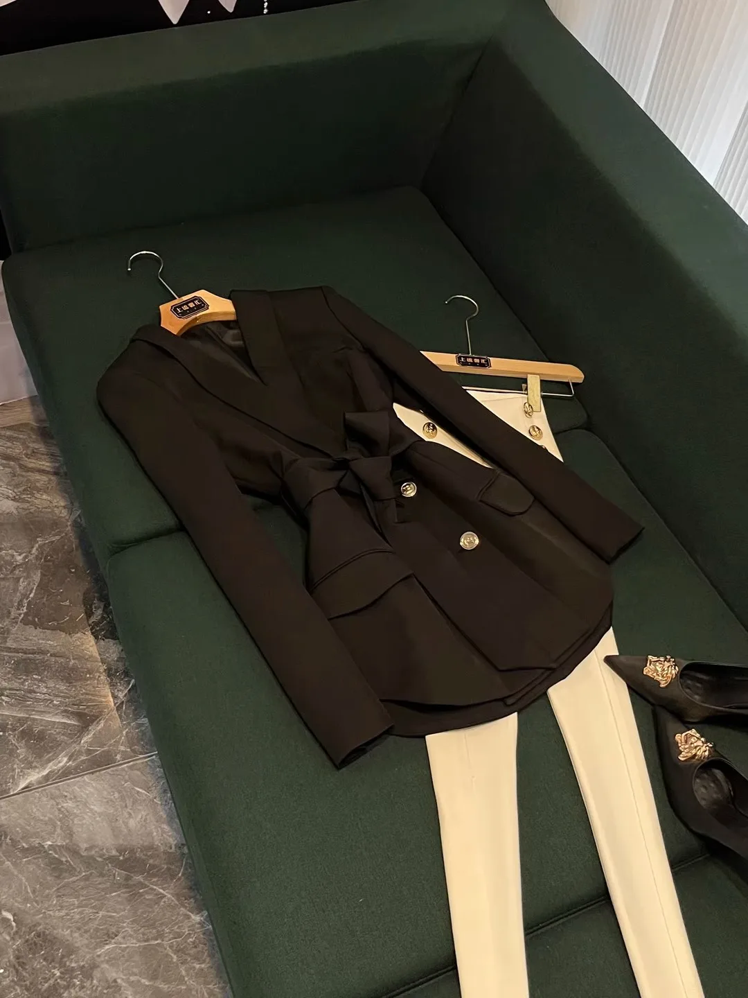 

Двубортный костюм металлик Jaet с поясом Celebri Sle Long Sve Regular Length Pure Color Slim Fit Commute Wear