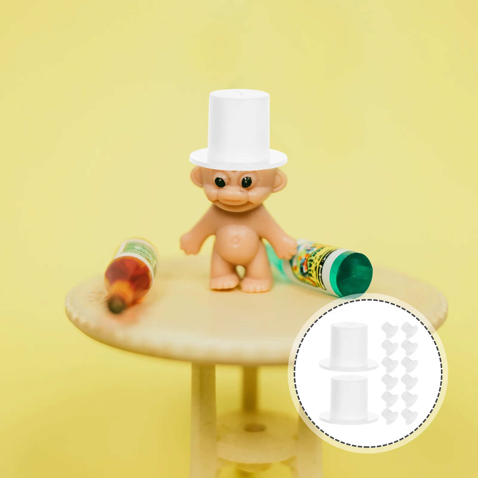 

100pcs Mini Clown Hat Small Size White Diy Craft Supplies For Kids Party Decoration Pendant Accessory Festive Party Props