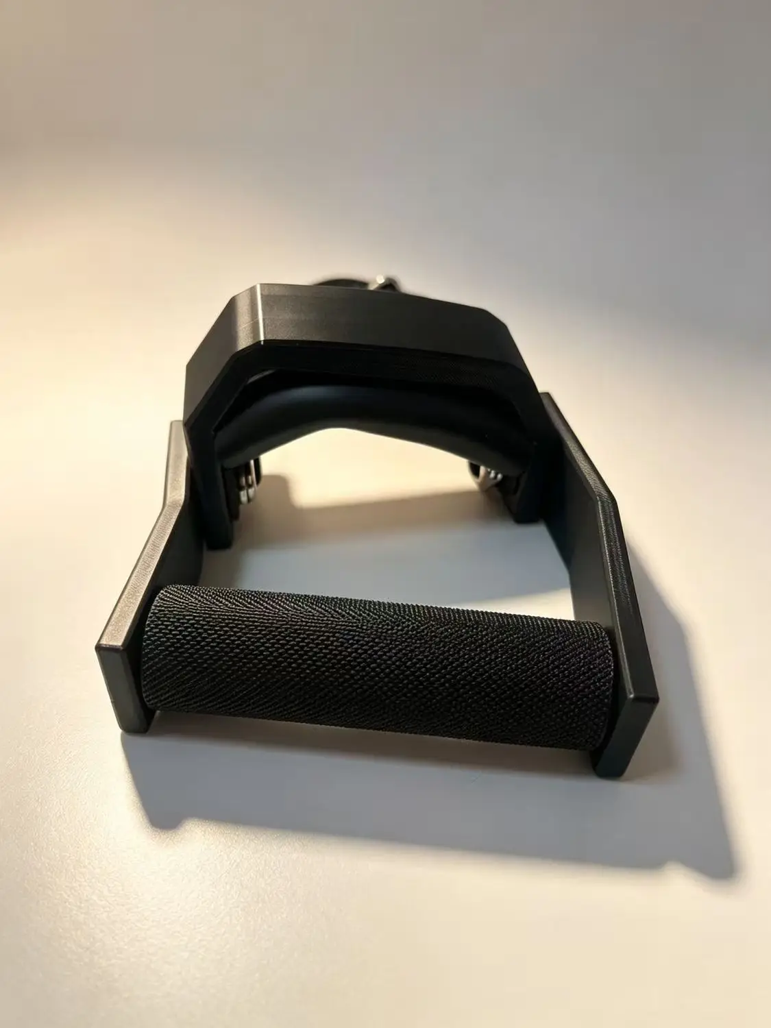 Ergonomic Angled Lateral Raise Handle Anti-slip Cable Grip Reduce Wrist Pressure Gym Yoga Shoulder Training Accessory