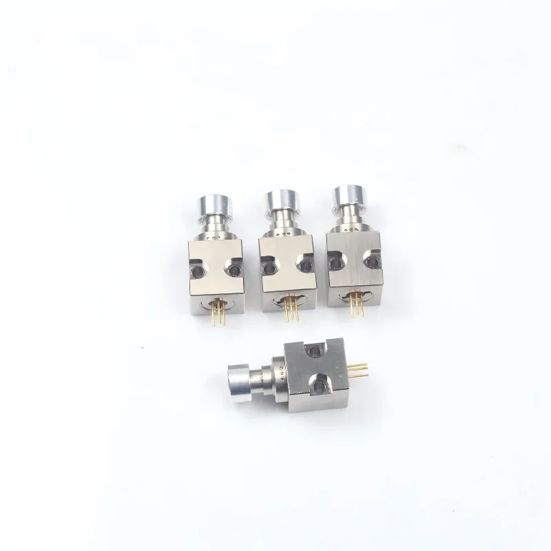 New 520nm 70mw High-quality Green Fiber Coupled Laser Module with Laser Head for Stage Lighting (LY5280S10A-105)