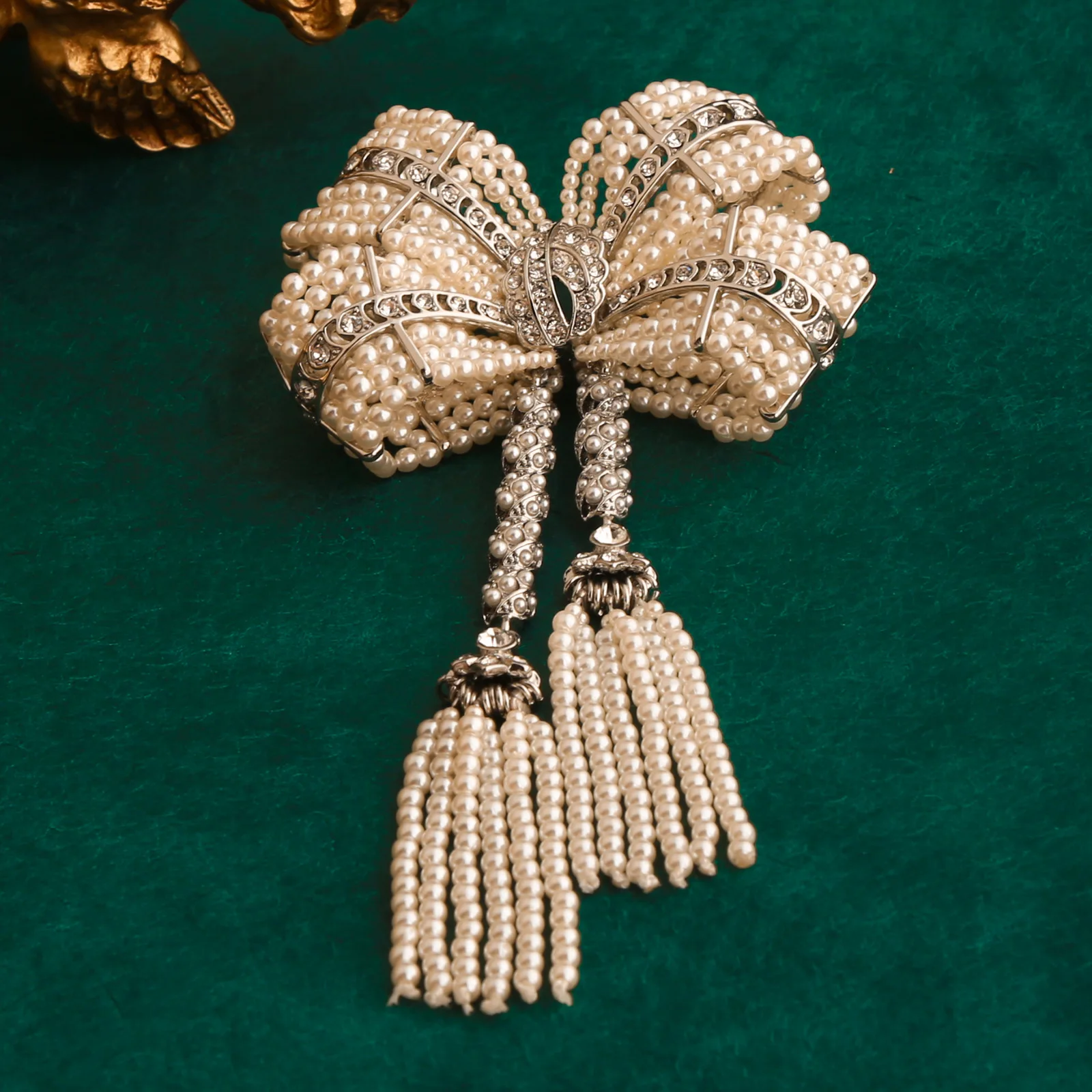 Retro Stacked Faux Pearl Bow Brooch Swing Tassel Rhinestone Inlaid Formal Banquet Wedding Bridal Stackable Outfit Decoration