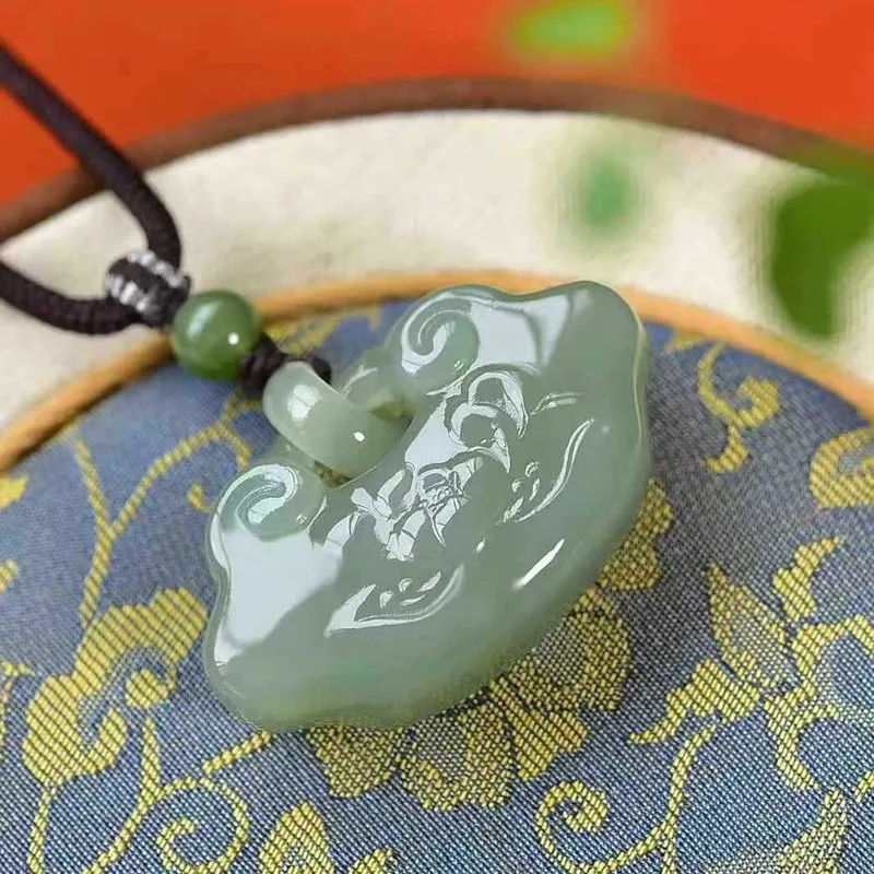 Natural Hetian Jade From Qinghai, Carved Into A Lock Pendant, Is Fine, Smooth, Of Impurities And Cracks