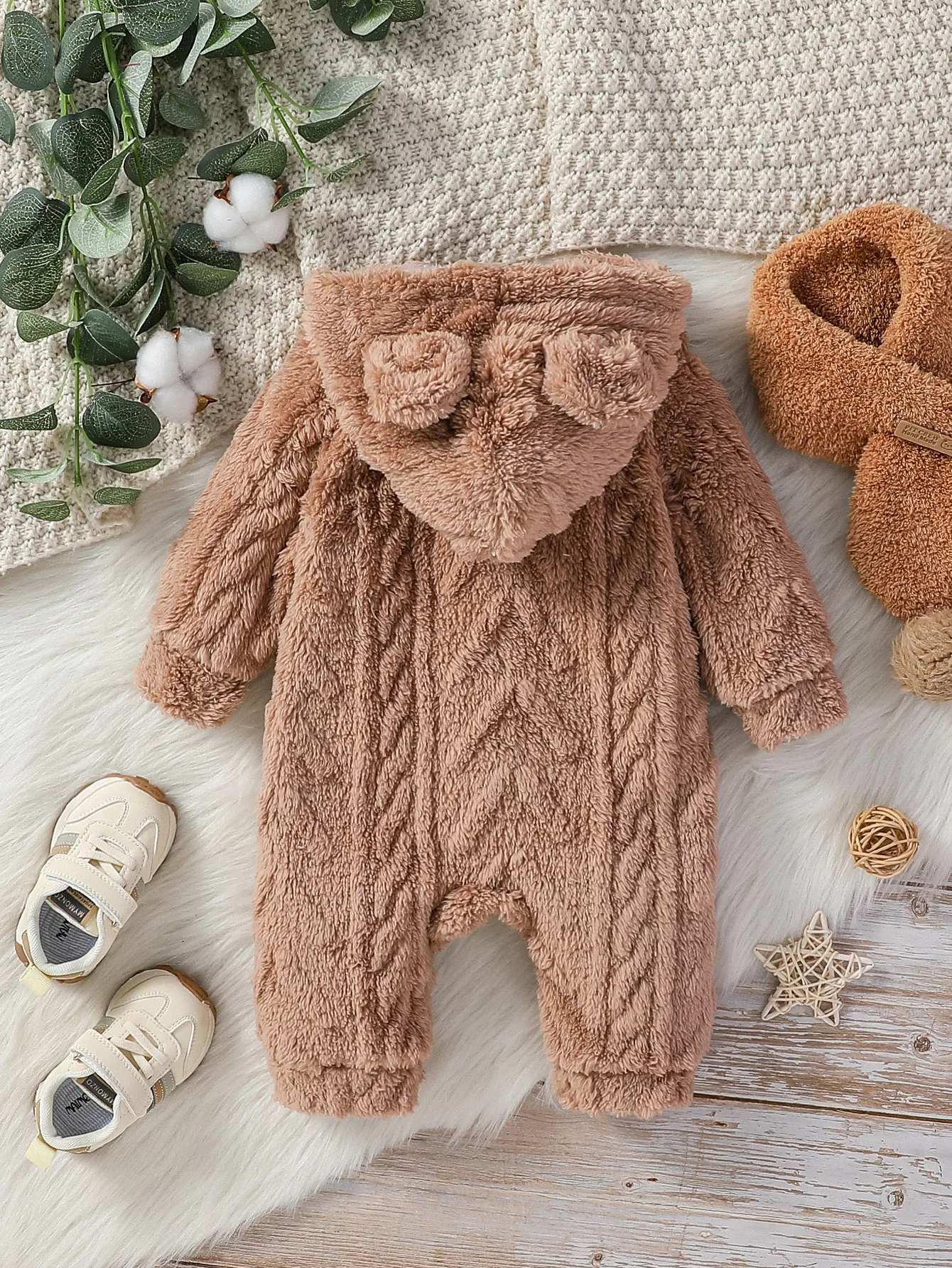 Baby Boys Cute Winter 2024 Long Sleeve Hooded Fashion Plush Jumpsuit For Streetwear Warm Clothes